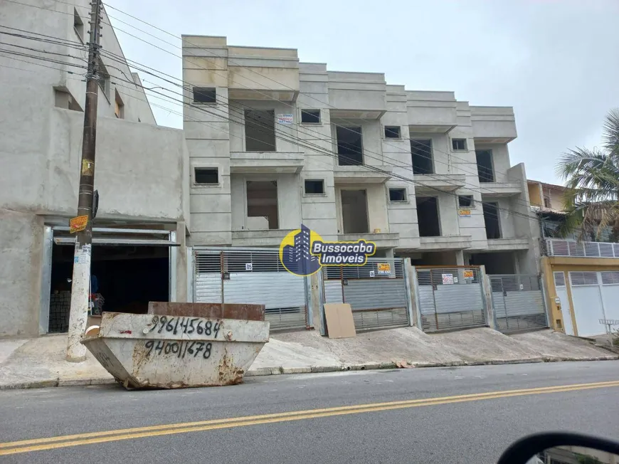 Foto 1 de Sobrado com 2 Quartos à venda, 9230m² em Vila Osasco, Osasco