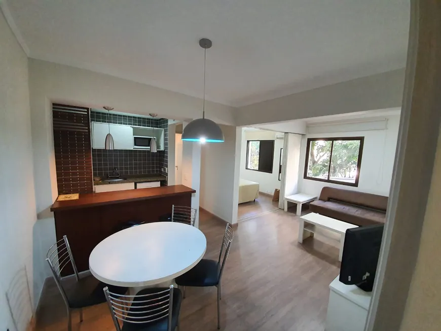 Foto 1 de Apartamento com 1 Quarto para alugar, 35m² em Jardins, São Paulo