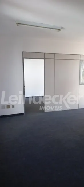 Foto 1 de Sala Comercial para alugar, 60m² em Centro, Porto Alegre