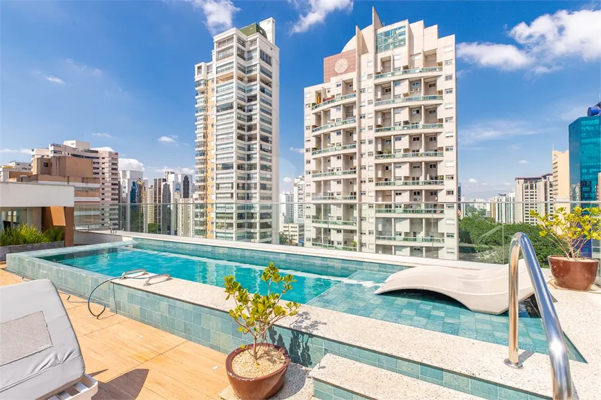 Foto 1 de Apartamento com 1 Quarto à venda, 35m² em Moema, São Paulo