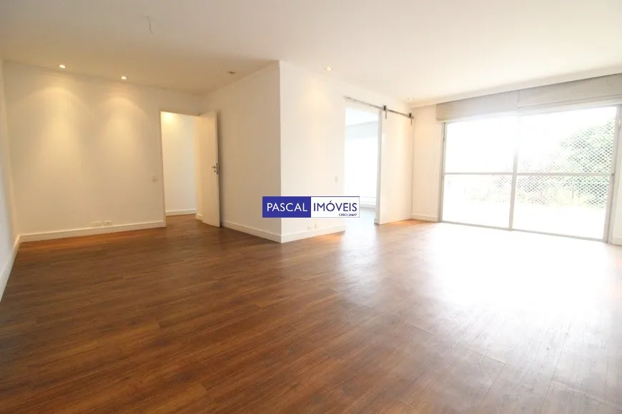 Foto 1 de Apartamento com 4 Quartos à venda, 150m² em Vila Nova Conceição, São Paulo