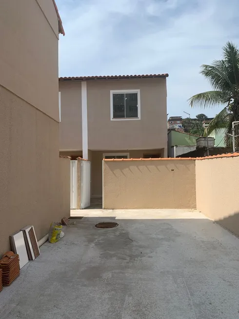 Foto 1 de Casa com 2 Quartos à venda, 60m² em Estrela do Norte, São Gonçalo