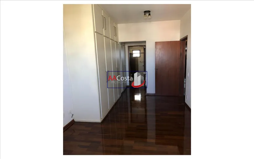 Foto 1 de Apartamento com 3 Quartos à venda, 108m² em Centro, Franca