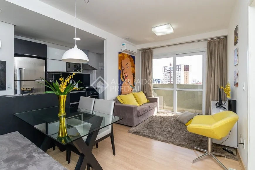 Foto 1 de Apartamento com 1 Quarto à venda, 52m² em Petrópolis, Porto Alegre
