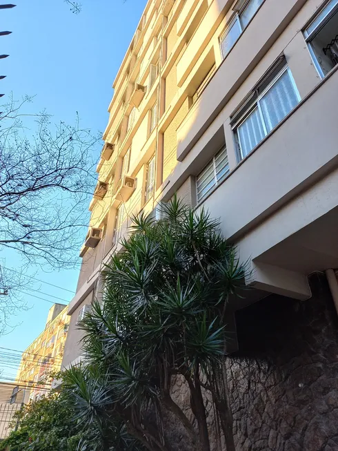 Foto 1 de Apartamento com 2 Quartos para alugar, 59m² em Floresta, Porto Alegre