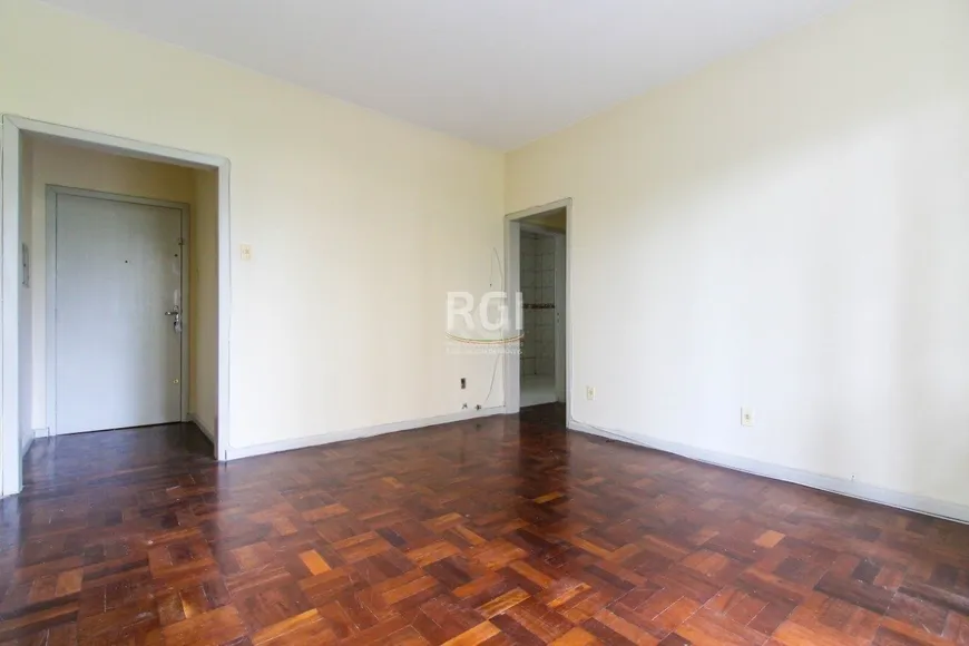 Foto 1 de Apartamento com 3 Quartos à venda, 88m² em Menino Deus, Porto Alegre