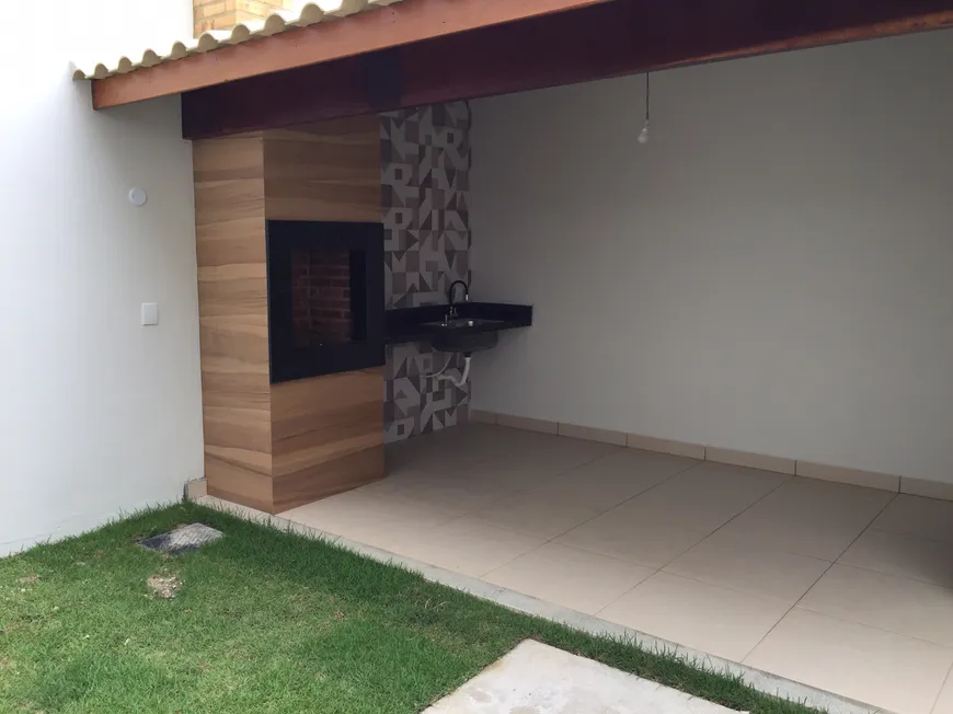 Foto 1 de Casa com 3 Quartos à venda, 156m² em Granja dos Cavaleiros, Macaé