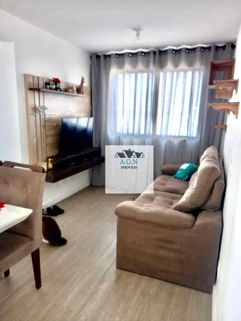 Foto 1 de Apartamento com 2 Quartos à venda, 41m² em Itaquera, São Paulo