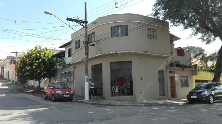 Foto 1 de Sobrado com 3 Quartos à venda, 200m² em Vila Santa Isabel, São Paulo