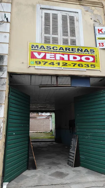 Foto 1 de Galpão/Depósito/Armazém com 4 Quartos à venda, 350m² em Encruzilhada, Santos