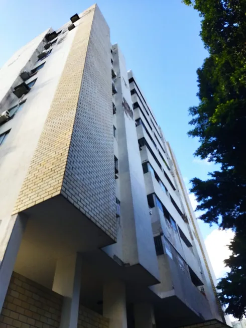 Foto 1 de Apartamento com 3 Quartos à venda, 110m² em Boa Vista, Recife