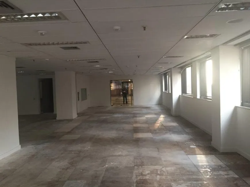 Foto 1 de Sala Comercial para alugar, 370m² em Centro, Rio de Janeiro