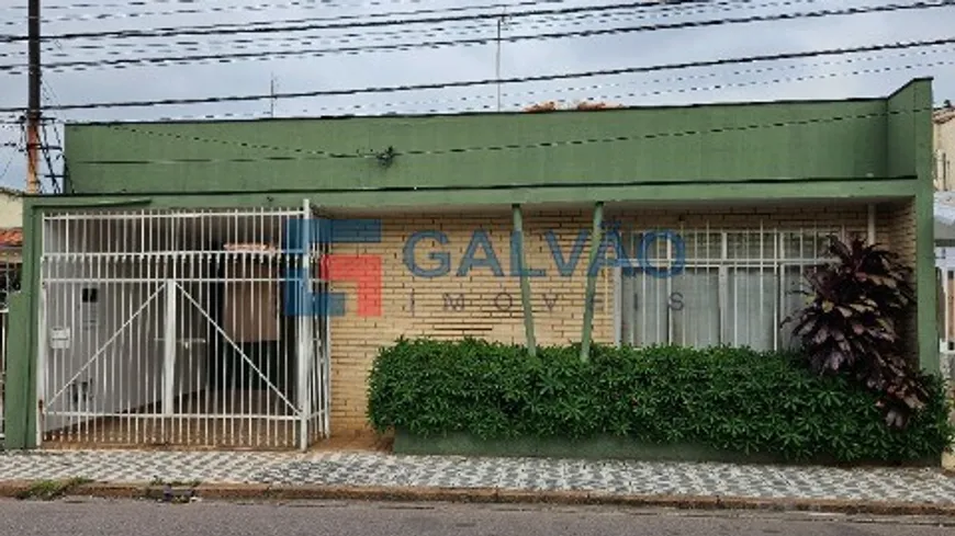 Foto 1 de Casa com 2 Quartos à venda, 219m² em Vila Joana, Jundiaí