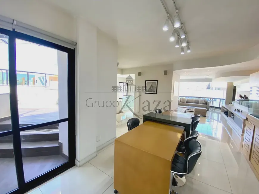 Foto 1 de Apartamento com 4 Quartos à venda, 430m² em Moema, São Paulo