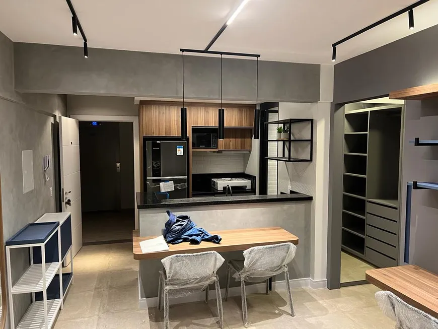 Foto 1 de Apartamento com 1 Quarto à venda, 48m² em Pátria Nova, Novo Hamburgo