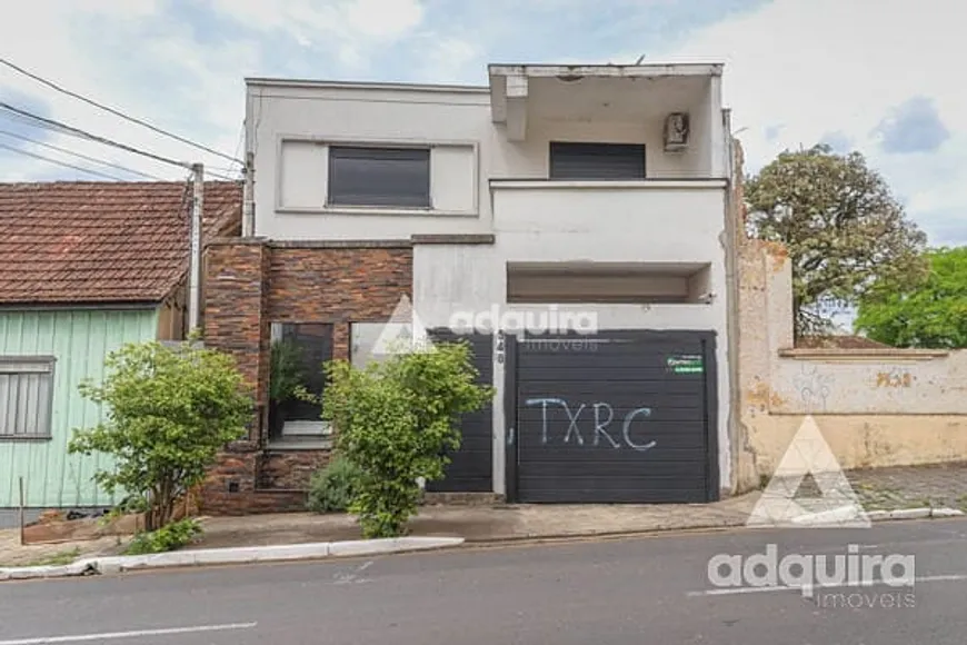 Foto 1 de Sobrado com 3 Quartos para alugar, 10m² em Centro, Ponta Grossa