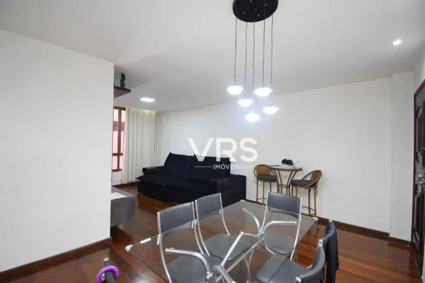 Foto 1 de Apartamento com 3 Quartos à venda, 97m² em Agriões, Teresópolis