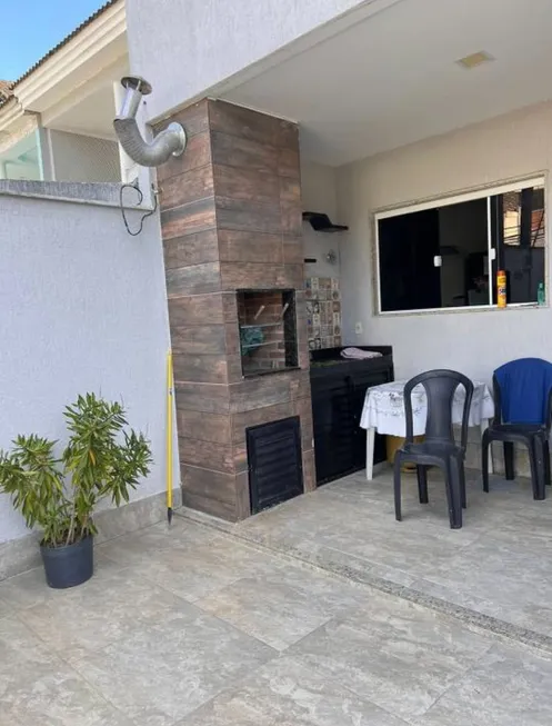 Foto 1 de Casa de Condomínio com 3 Quartos à venda, 220m² em Vargem Pequena, Rio de Janeiro