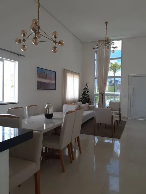 Foto 1 de Casa de Condomínio com 2 Quartos à venda, 275m² em Alphaville, Camaçari