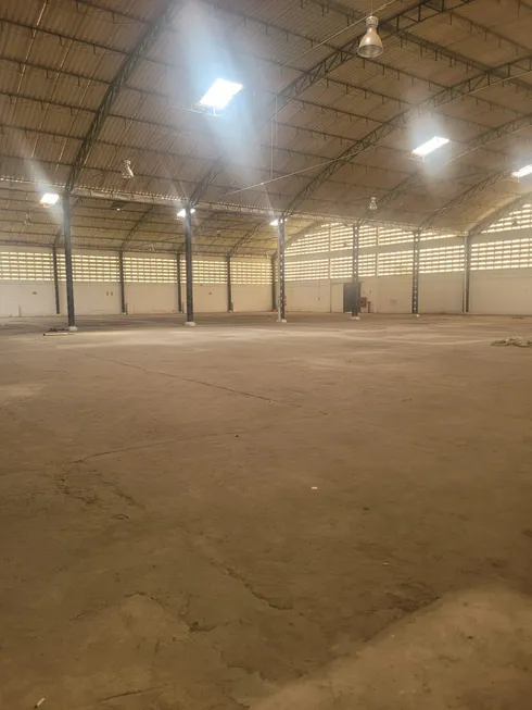 Foto 1 de Galpão/Depósito/Armazém para alugar, 2400m² em Loteamento Parque Esperança, Cabedelo