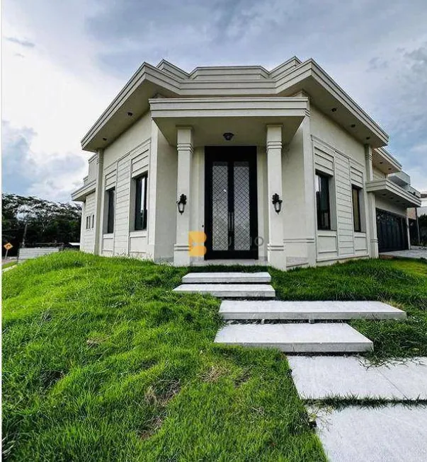Foto 1 de Casa de Condomínio com 4 Quartos à venda, 409m² em Condomínio Residencial Florais dos Lagos , Cuiabá