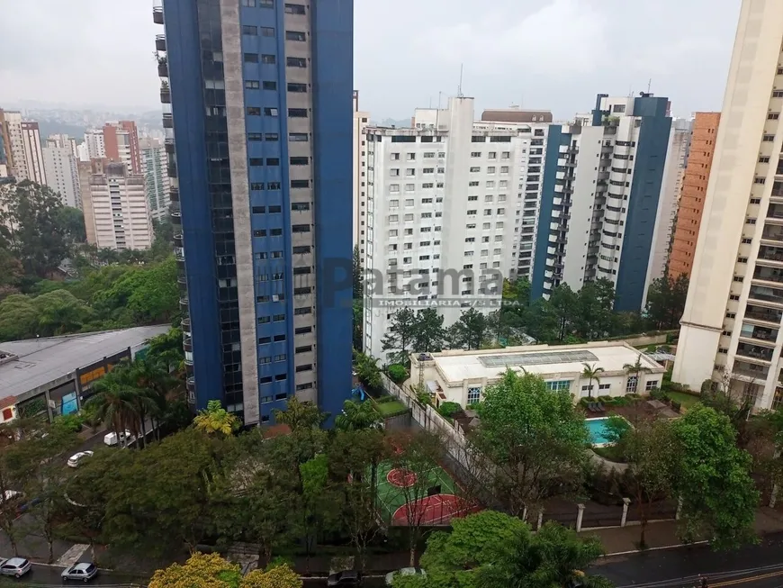 Foto 1 de Apartamento com 4 Quartos para venda ou aluguel, 220m² em Morumbi, São Paulo