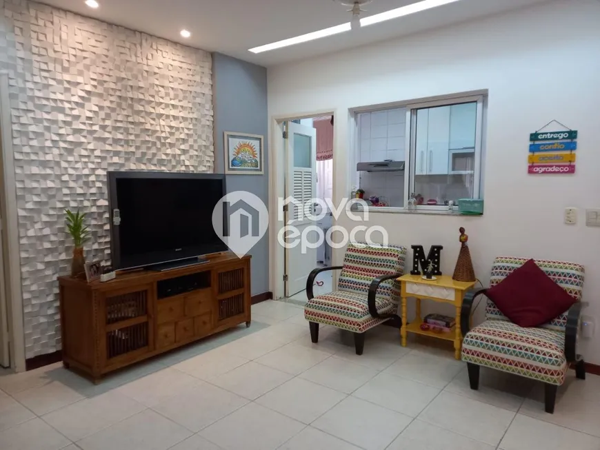 Foto 1 de Apartamento com 3 Quartos à venda, 114m² em Copacabana, Rio de Janeiro