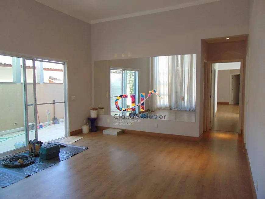 Foto 1 de Casa de Condomínio com 3 Quartos para venda ou aluguel, 175m² em Condomínio Terras de São Francisco, Vinhedo