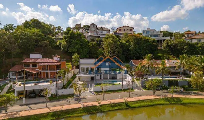 Foto 1 de Casa de Condomínio com 5 Quartos à venda, 362m² em Bairro Marambaia, Vinhedo