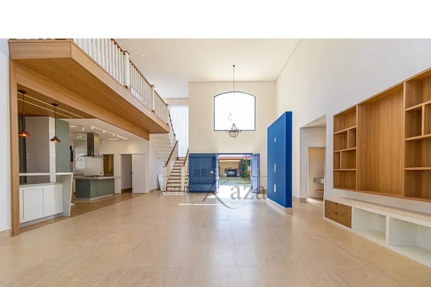 Foto 1 de Casa de Condomínio com 4 Quartos à venda, 337m² em Condomínio Residencial Monte Carlo, São José dos Campos