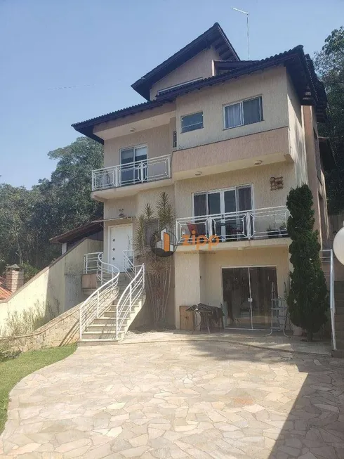 Foto 1 de Casa de Condomínio com 3 Quartos à venda, 350m² em Arua, Mogi das Cruzes