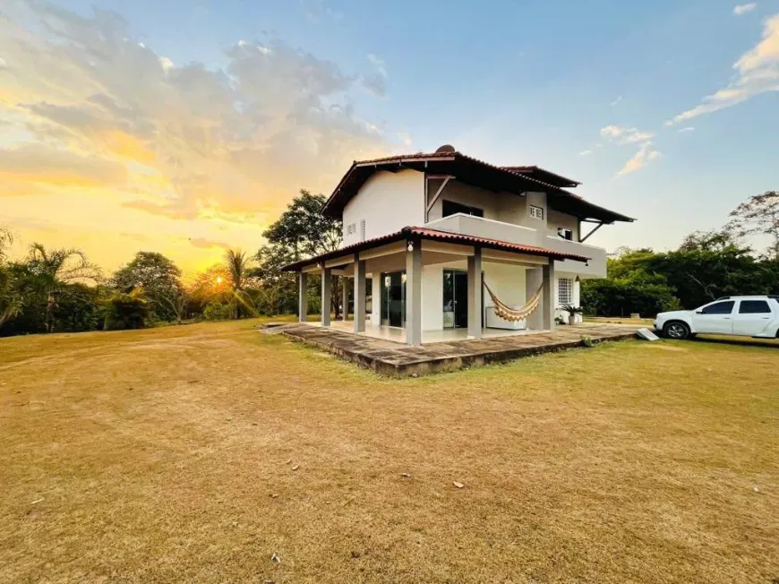 Foto 1 de Fazenda/Sítio com 4 Quartos à venda, 200m² em  Zona Rural, Teresina