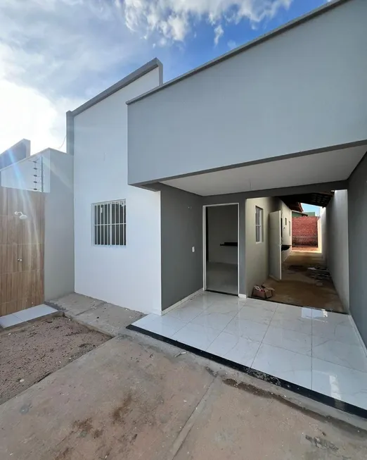 Foto 1 de Casa com 2 Quartos à venda, 123m² em SIM, Feira de Santana