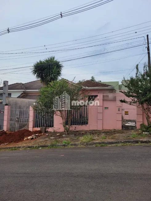 Foto 1 de Lote/Terreno à venda, 944m² em Uvaranas, Ponta Grossa