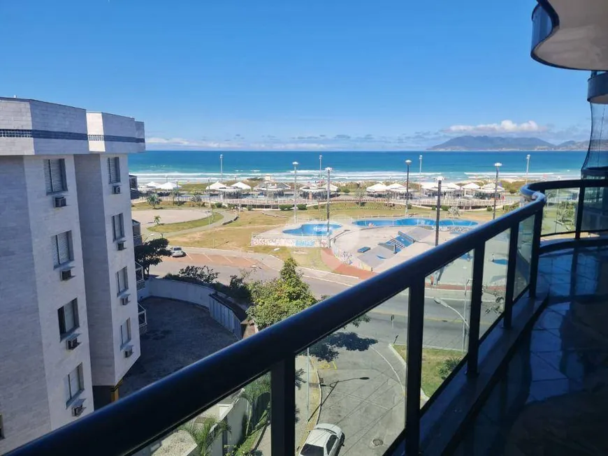 Foto 1 de Apartamento com 4 Quartos à venda, 253m² em Praia do Forte, Cabo Frio