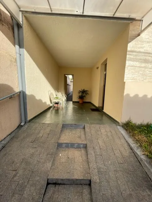 Foto 1 de Casa com 3 Quartos à venda, 128m² em Anchieta, Belo Horizonte