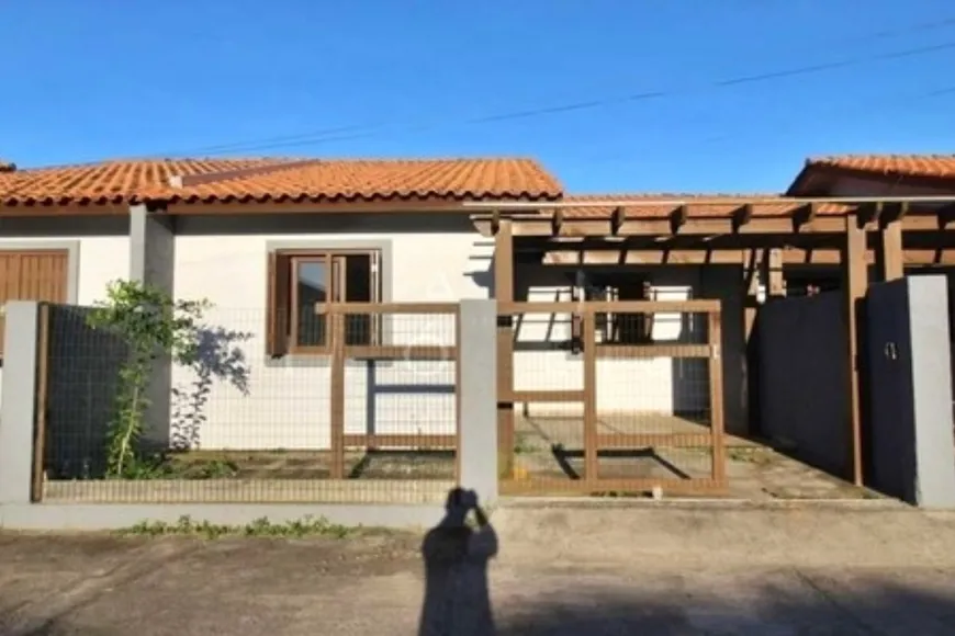 Foto 1 de Casa com 2 Quartos à venda, 54m² em , Arroio do Sal