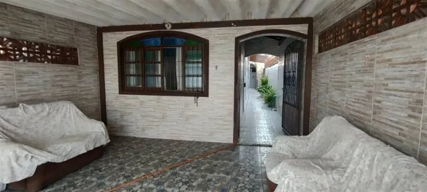 Foto 1 de Casa com 3 Quartos à venda, 123m² em Maracanã, Praia Grande