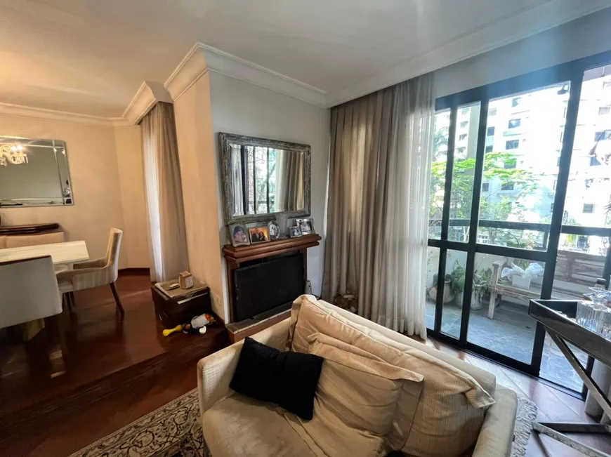 Foto 1 de Apartamento com 3 Quartos à venda, 158m² em Campo Belo, São Paulo