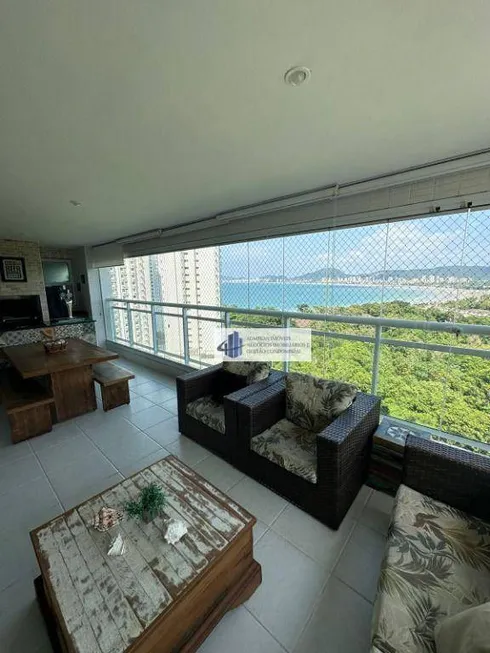 Foto 1 de Apartamento com 3 Quartos à venda, 158m² em Enseada, Guarujá