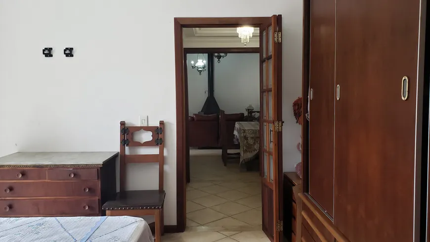 Foto 1 de Casa com 3 Quartos à venda, 100m² em Colonia, Ribeirão Pires