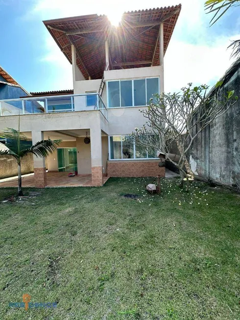 Foto 1 de Casa de Condomínio com 3 Quartos à venda, 300m² em Interlagos, Vila Velha