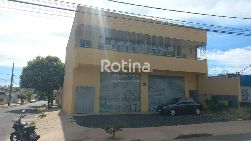 Foto 1 de Sala Comercial para alugar, 80m² em Santa Rosa, Uberlândia