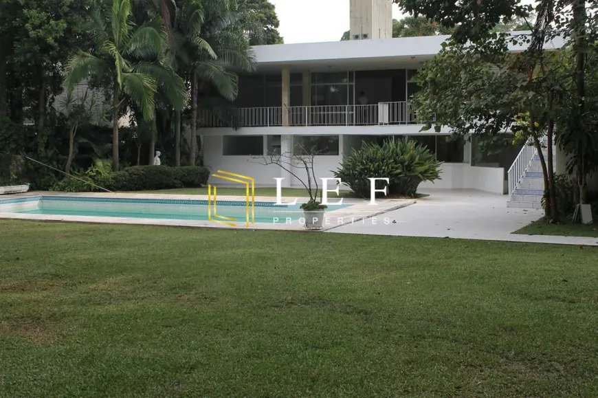 Foto 1 de Casa com 4 Quartos para venda ou aluguel, 750m² em Morumbi, São Paulo
