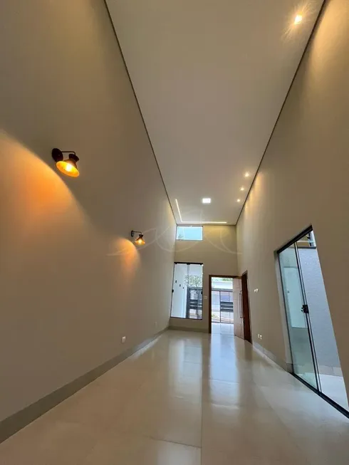 Foto 1 de Casa com 3 Quartos à venda, 105m² em Residencial Moreschi, Maringá