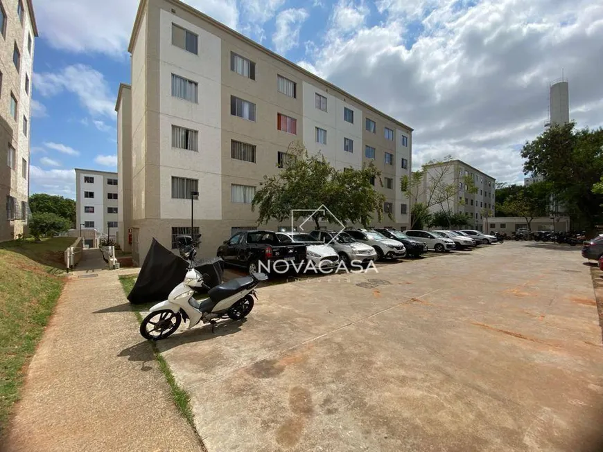 Foto 1 de Apartamento com 2 Quartos à venda, 42m² em Santa Amélia, Belo Horizonte