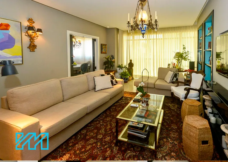 Foto 1 de Apartamento com 3 Quartos à venda, 123m² em Centro, Balneário Camboriú