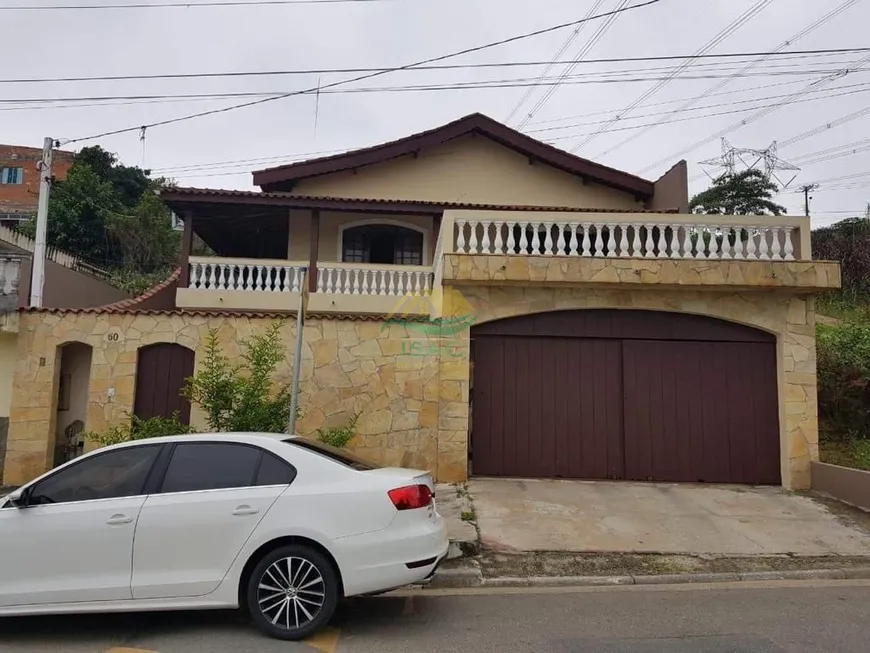 Foto 1 de Casa com 3 Quartos à venda, 249m² em Terra Preta Terra Preta, Mairiporã