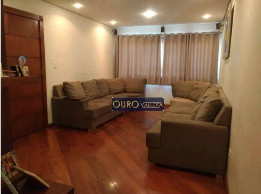 Foto 1 de Sobrado com 3 Quartos para alugar, 247m² em Chácara Cruzeiro do Sul, São Paulo