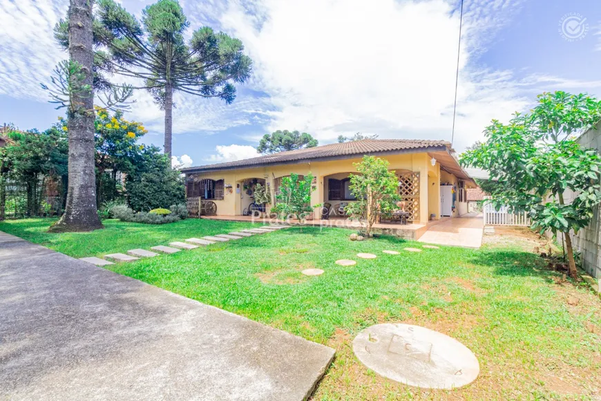 Foto 1 de Casa com 4 Quartos à venda, 236m² em Santa Felicidade, Curitiba